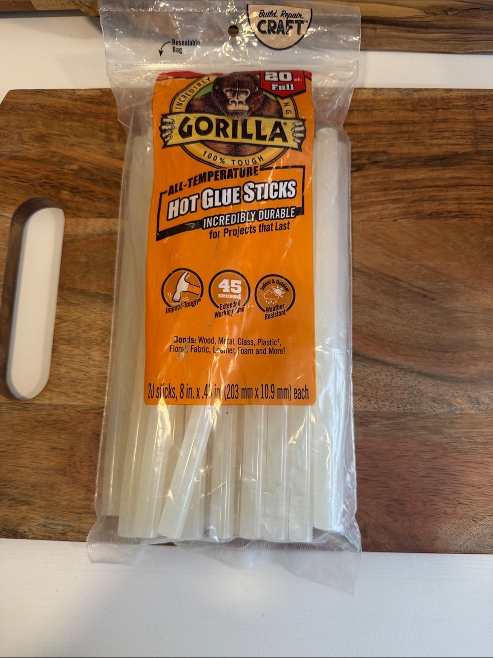 Gorilla Glue All -Temperature Hot 8” Glue Sticks - Clear 20 NIB